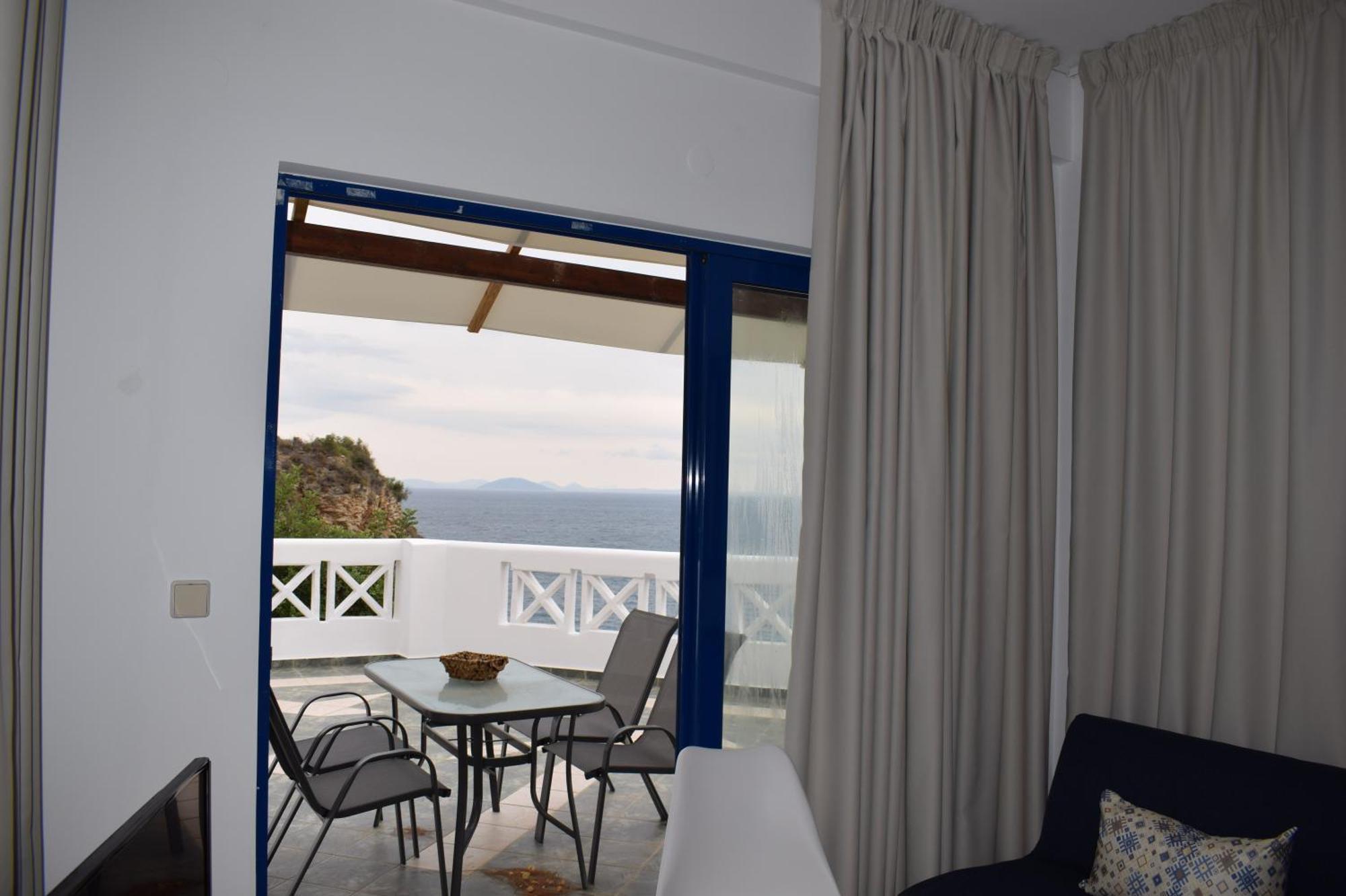 Muses Seaside Villas Parálion Ástros Eksteriør billede