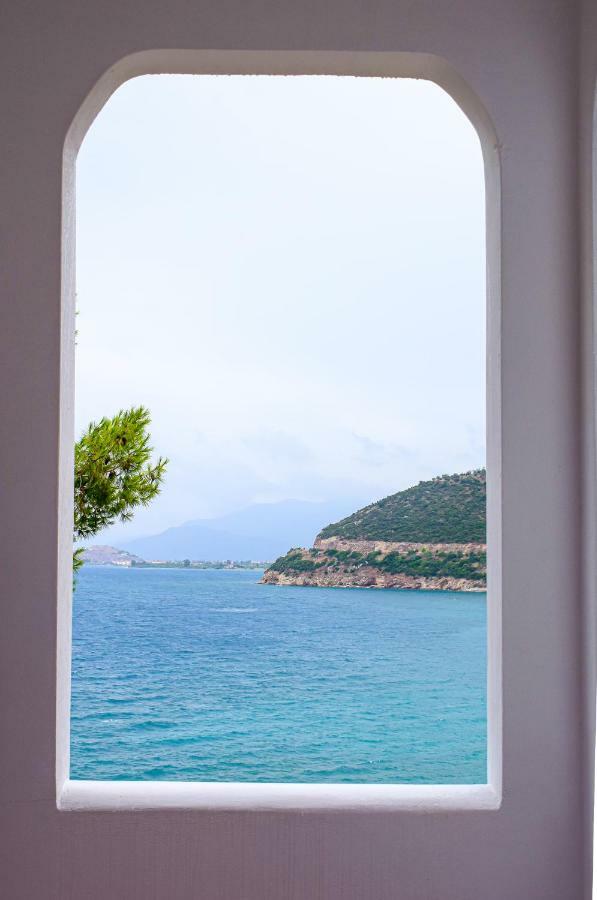 Muses Seaside Villas Parálion Ástros Eksteriør billede